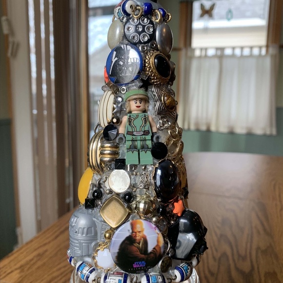 Star Wars Junkdrawer Tree Handmade Decoration - Picture 15 of 16